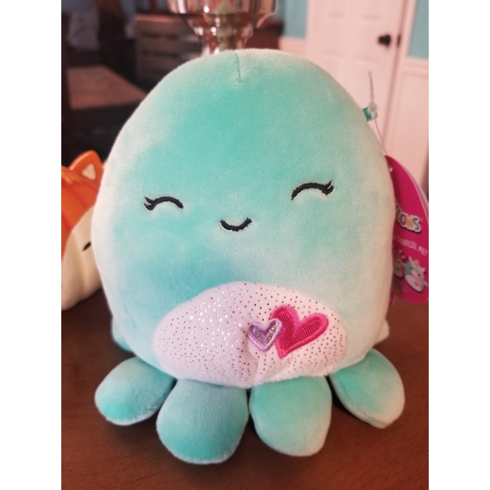NWT Squishmallows 2021 5" Olina the Teal Octopus Sparkly Belly W/ Hearts
